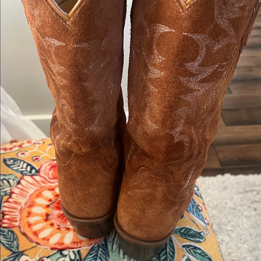 Brown Western Cowboy Boots - Picture 5 of 12